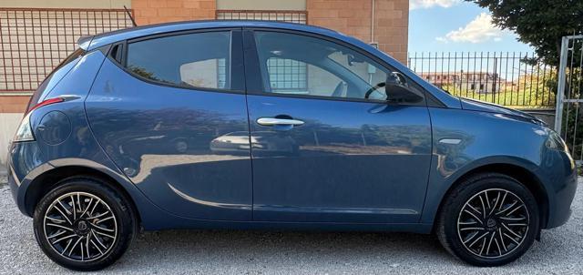 LANCIA Ypsilon 1.0 FireFly 5 porte S&S Hybrid Gold