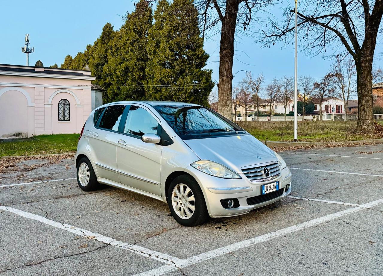 Mercedes-benz A 150 Classic Basic