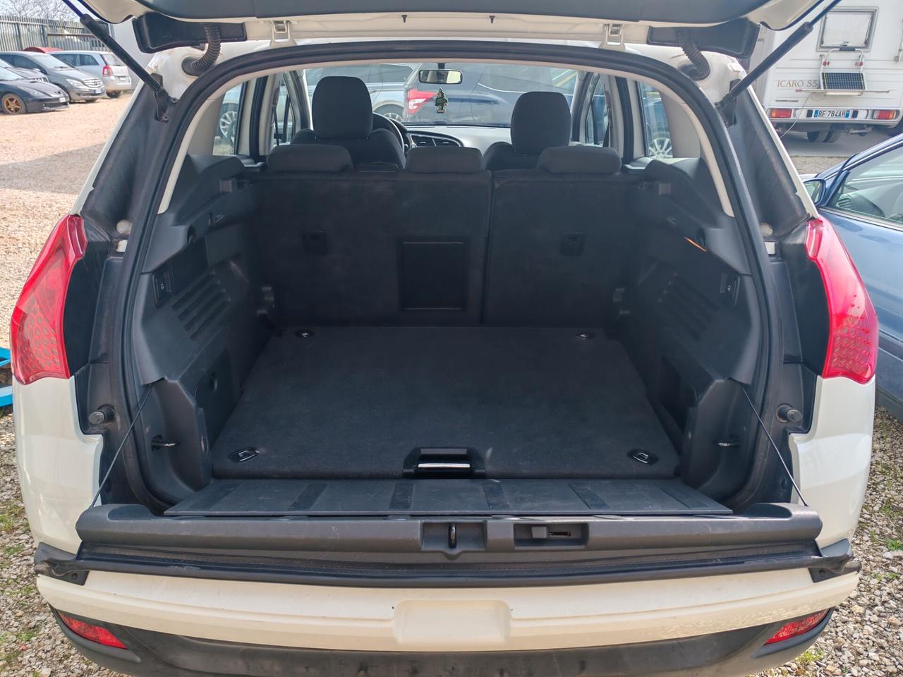 Peugeot 3008 1.6 HDi 112CV Business