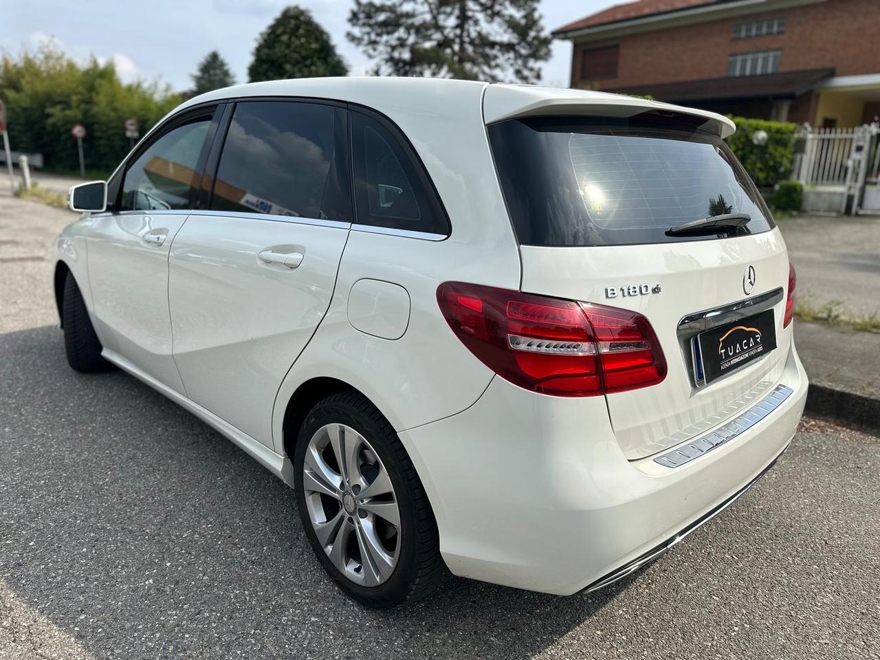 Mercedes-Benz B 180 Sport B 180 D #10480