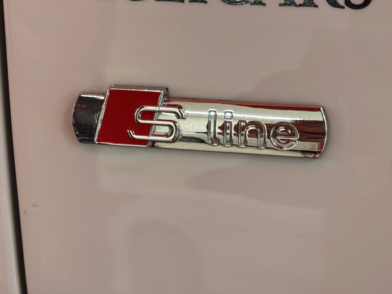 Audi Q8 50 TDI 286 CV quattro tiptronic Sport