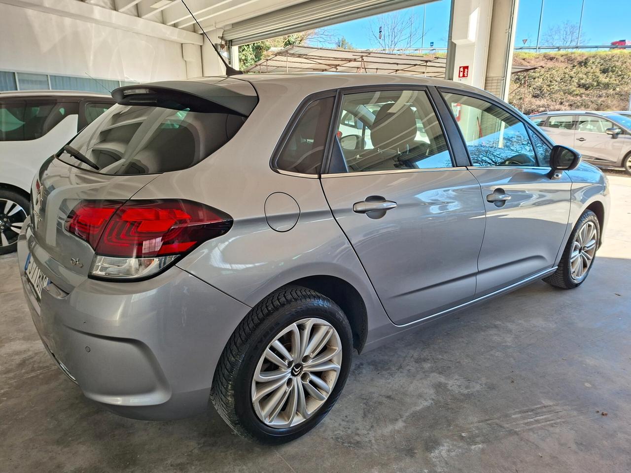 Citroen C4 1.6 hdi EURO 6B / NEOPATENTATI
