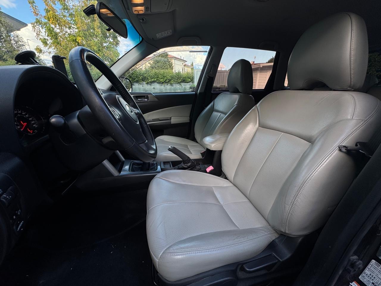 Subaru Forester 2.0 Diesel 147 CV AWD - 2012