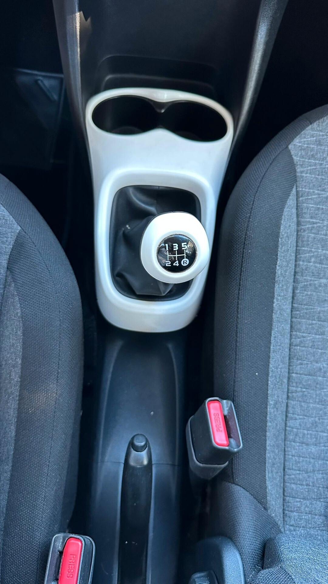 Citroen C1 Airscape VTi 68 5P Shine GPL 2016 NEOPATENT leggi testo