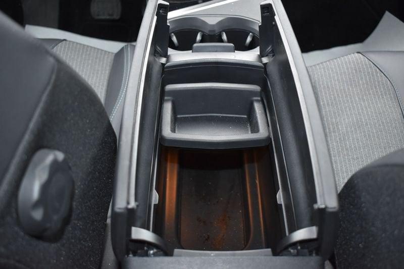 Peugeot 3008 3008 BlueHDi 130 S&S EAT8 Allure Pack