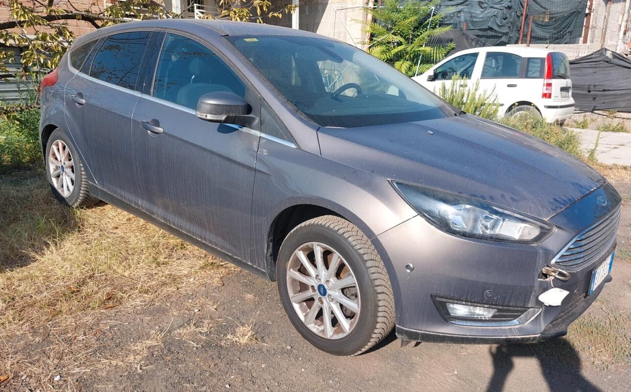 Ford Focus 1.0 EcoBoost 125 CV TITANIUM MOTORE KO