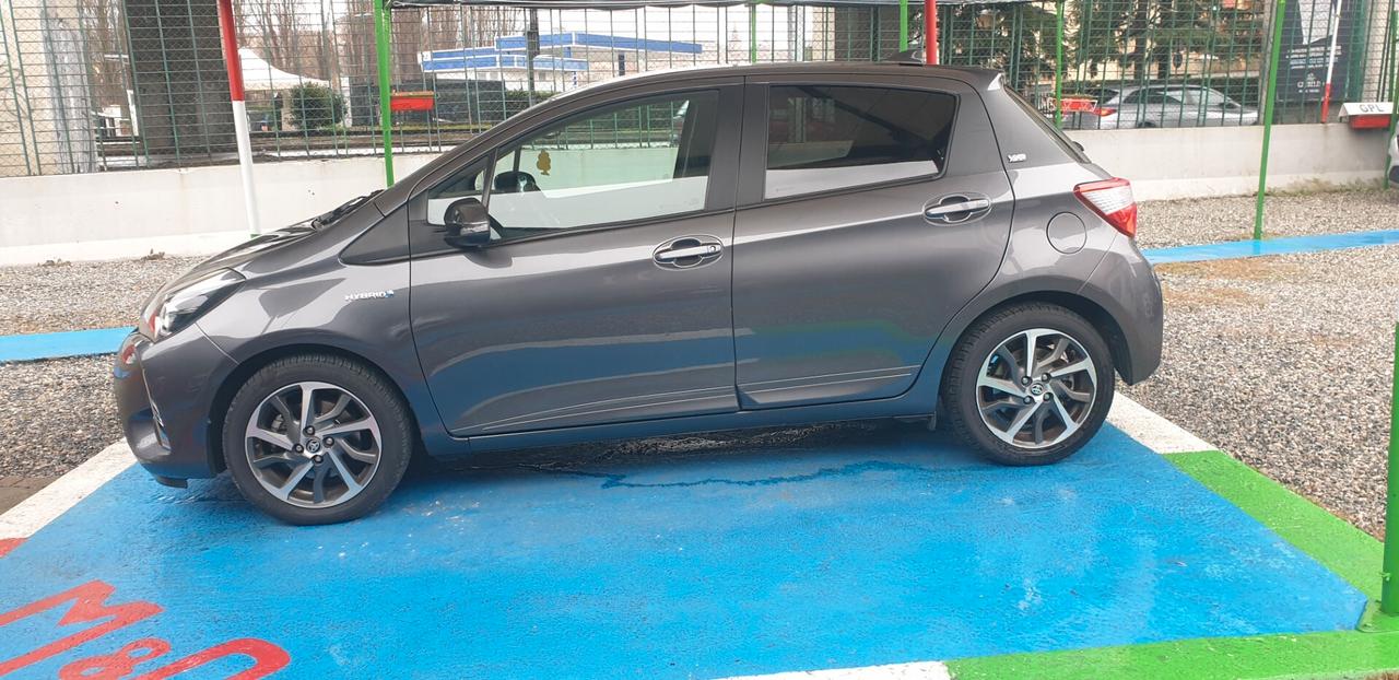 TOYOTA YARIS 1.5 BENZINA/IBRIDA GARANZIA CASA TOYOTA