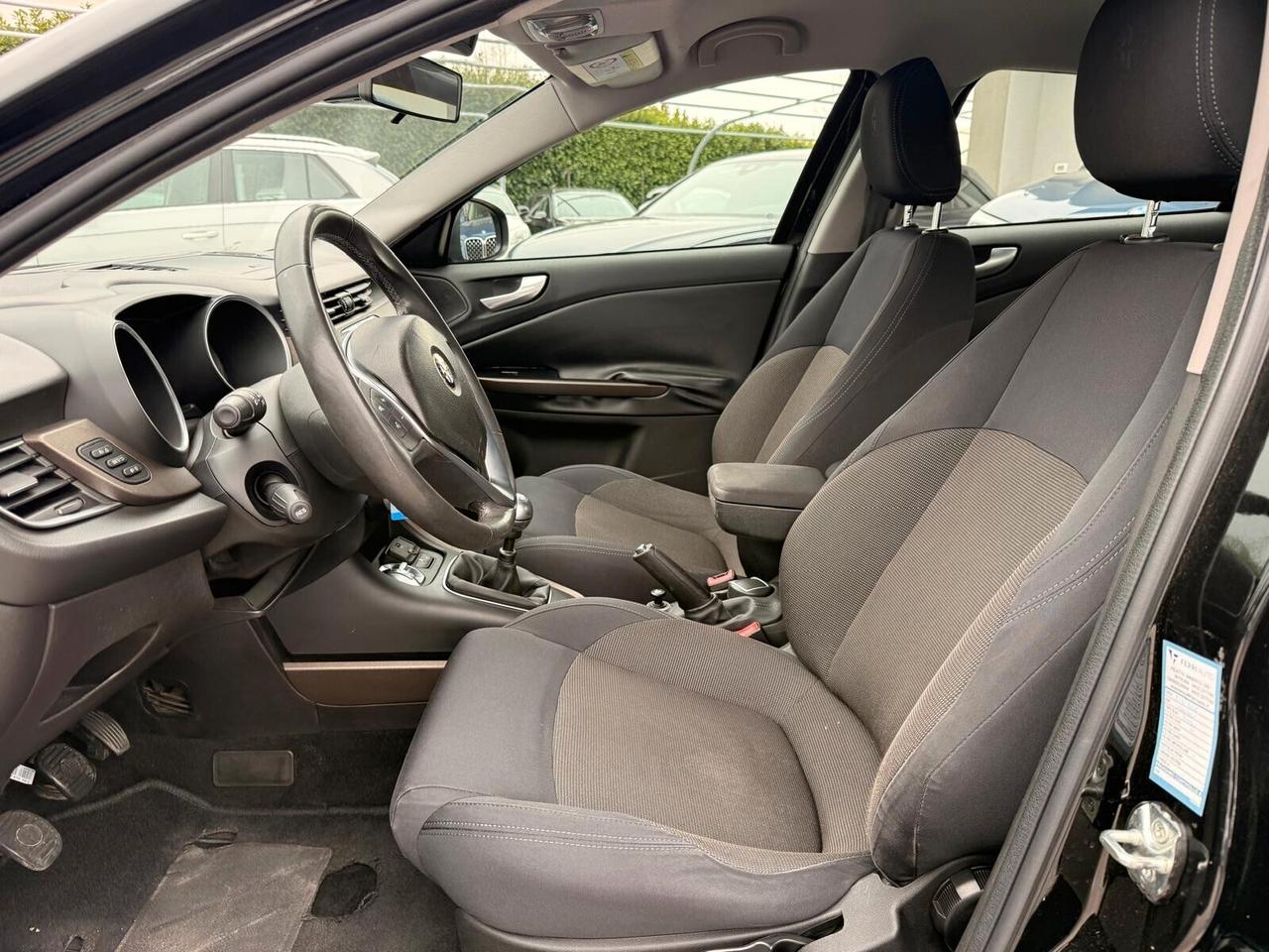 Alfa Romeo Giulietta 1.6 JTDm-2 105 CV Distinctive