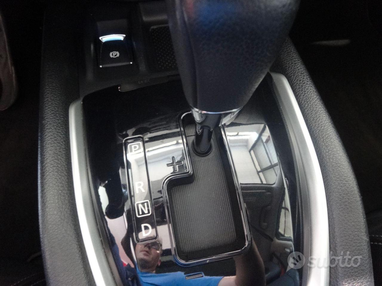 Nissan X - Trail