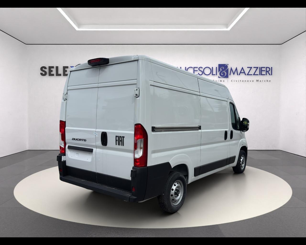 FIAT Ducato Serie 2 Stock My25 Furgone Lastrato 35q Mh2 140cv 2.2 Multijet 3 E