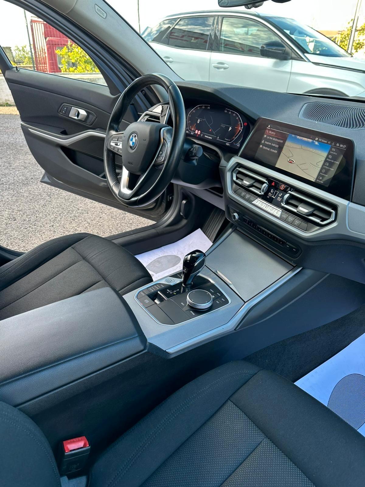 Bmw 318d 48V Touring Sport