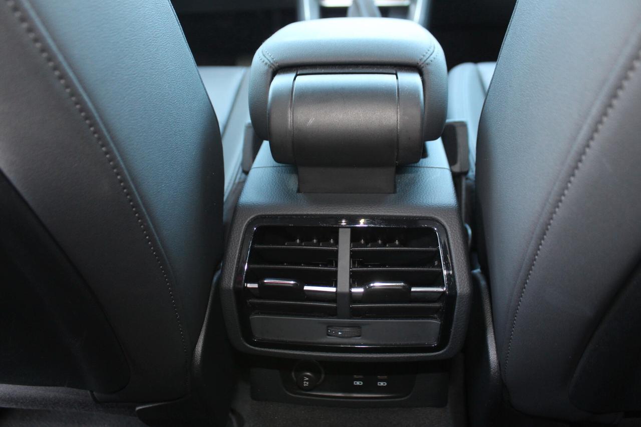 Audi Q3 40 TDI quattro S tronic Business Advanced