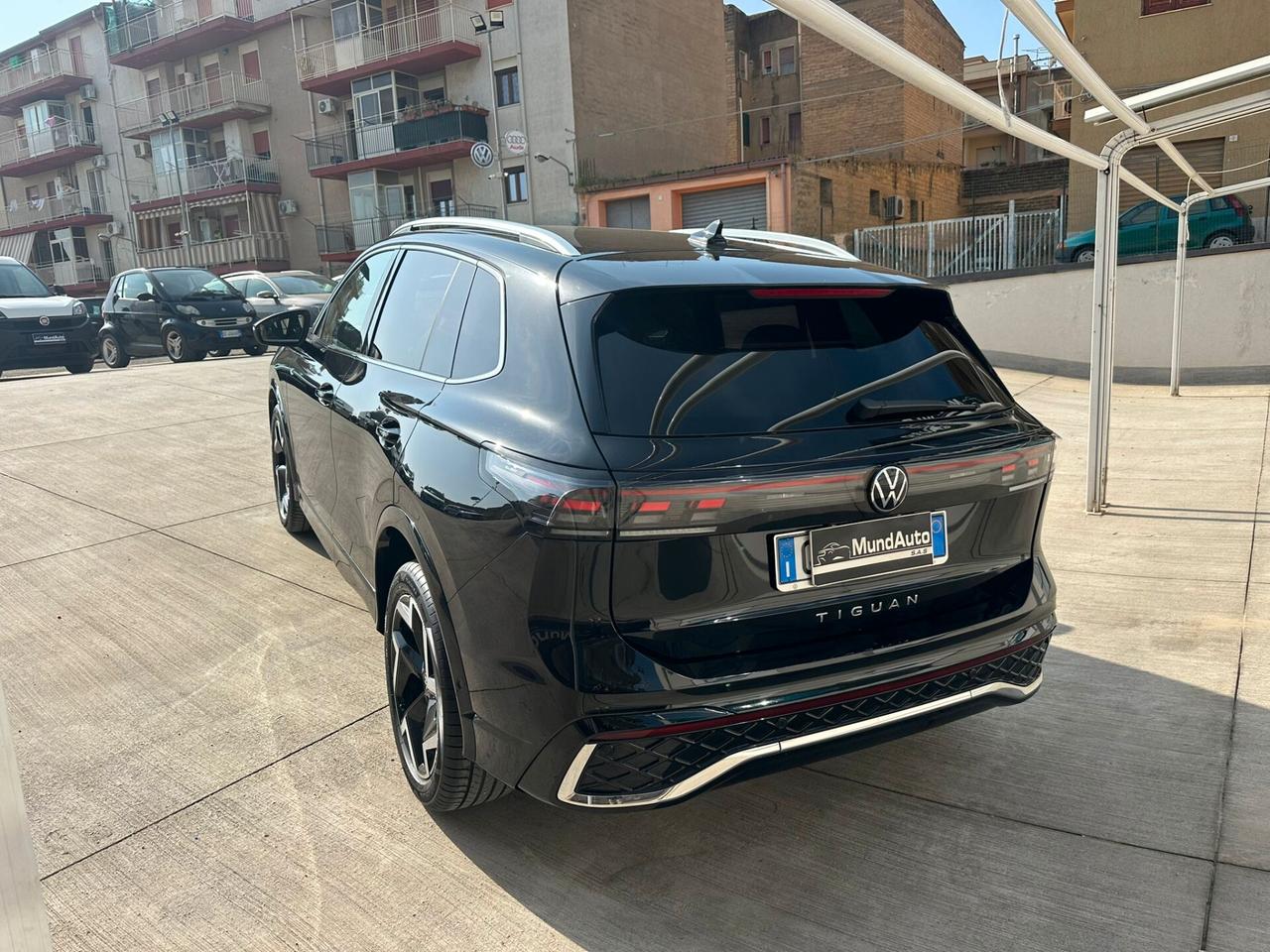 Volkswagen Tiguan 2.0 TDI 150 CV DSG R-Line