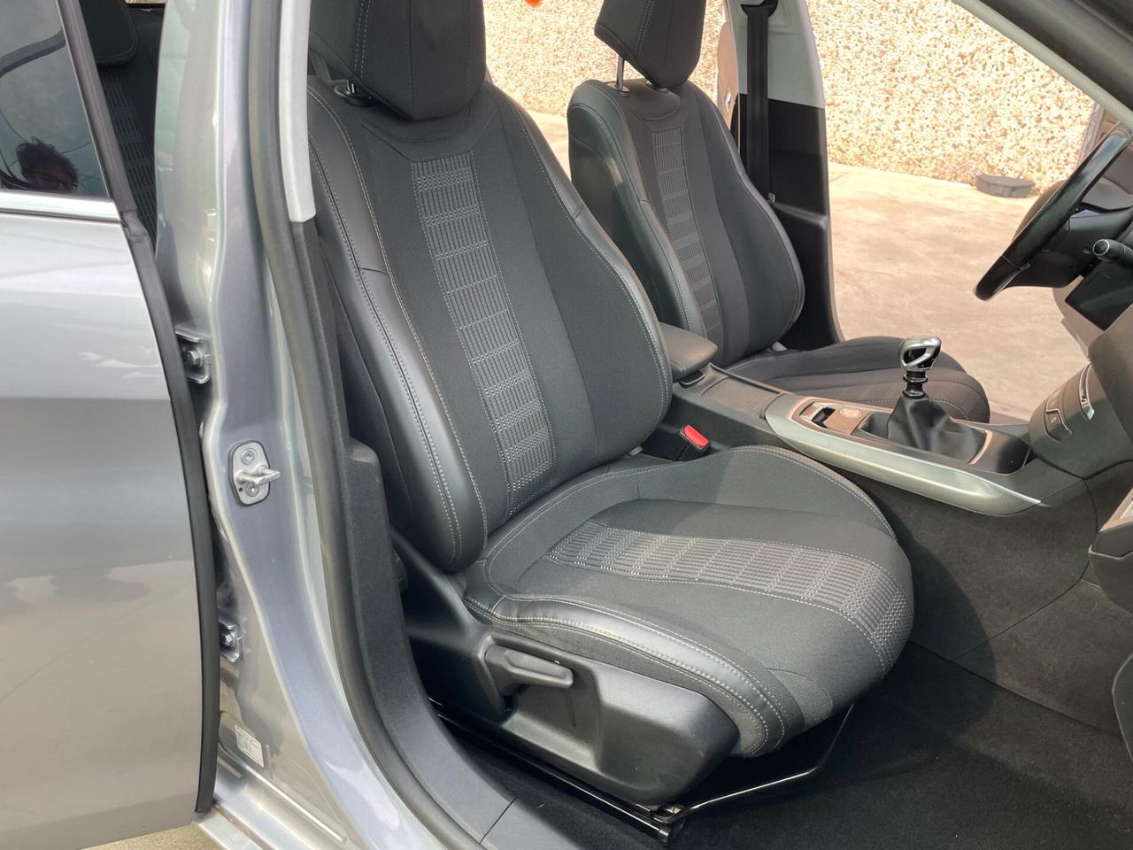 Peugeot 308 1.5 BlueHDi 130 S&S SW Allure