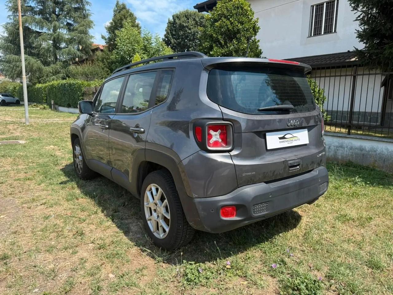 Jeep Renegade 1.3 T4 DDCT Sport