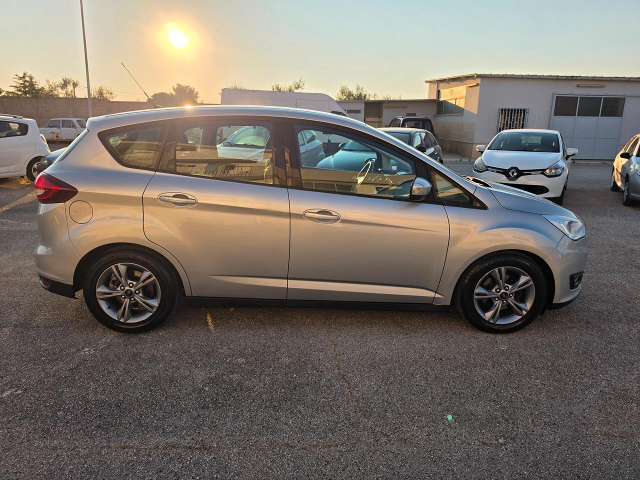 Ford C-Max 1.5 TDCi 120CV Business Edition