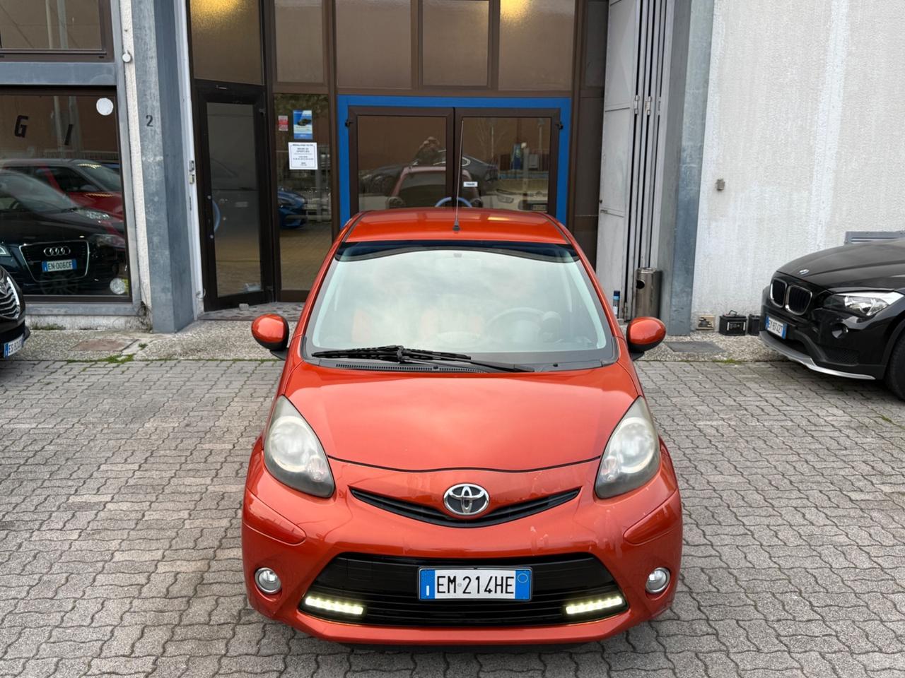 Toyota Aygo 1.0 12V VVT-i 5 porte Tobasco