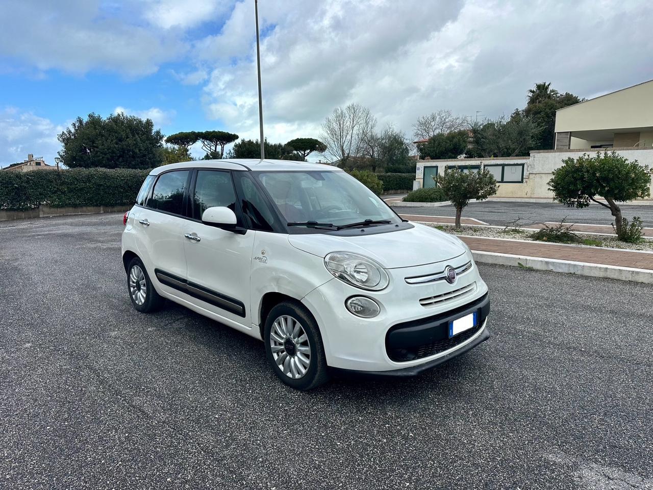 Fiat 500L 1.3 Multijet 95 CV Dualogic Lounge Perfette condizioni