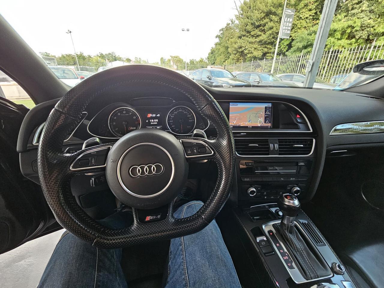 Audi A4 RS4 AVANT 4.2 V8 TFSI 450CV