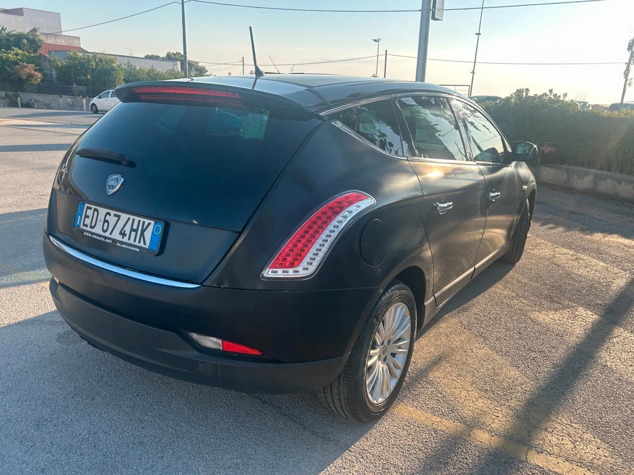 Lancia Delta 2.0 MJT DPF Oro