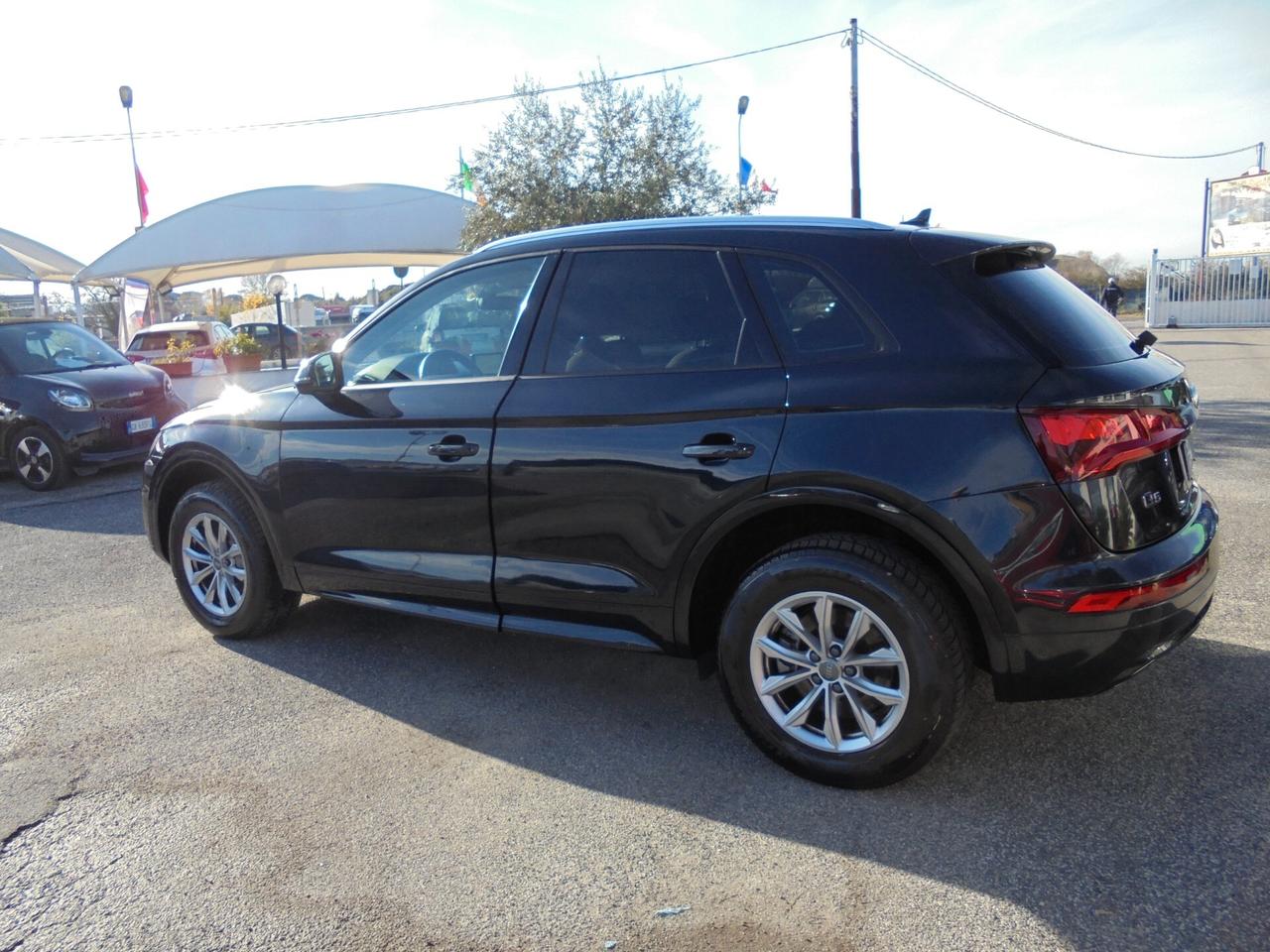 Audi Q5 35 TDI quattro S tronic Business