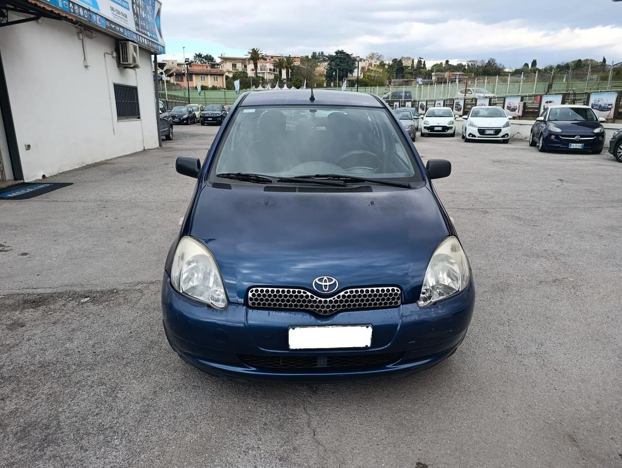 Toyota Yaris 1.0i 16V cat 5 porte Sol '03