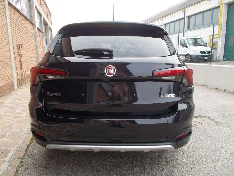 FIAT Tipo Fiat tipo 1.5 Hybrid DCT SW Cross