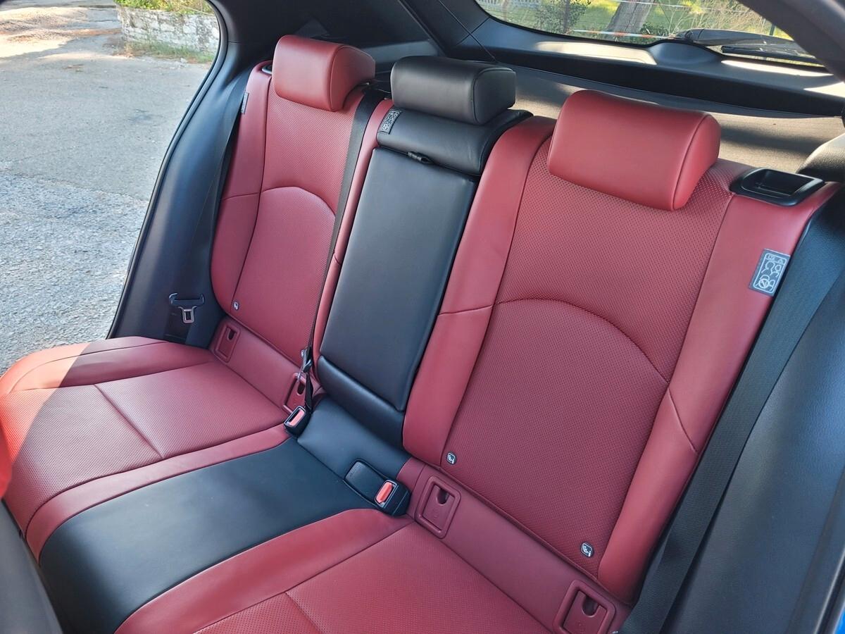 Lexus UX Hybrid F Sport 250h 2.0