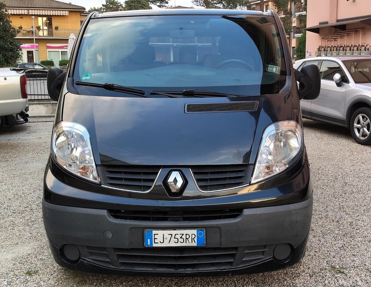 Renault Trafic 2.0 dCi/115 Aut 5 posti-autocarro
