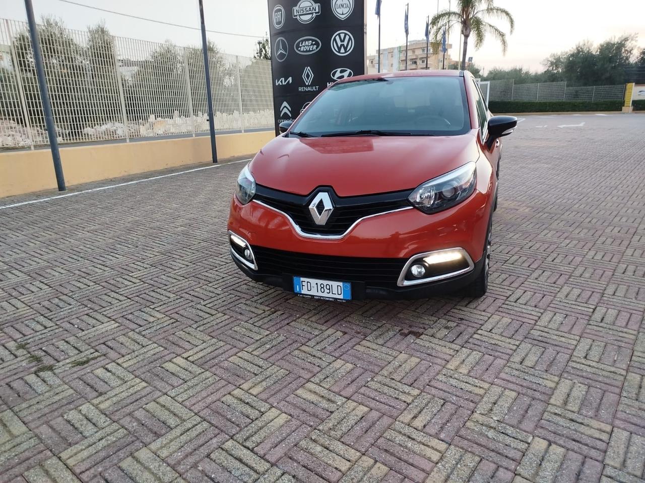 Renault Captur dCi 8V 90 CV EDC Start&Stop Energy Iconic