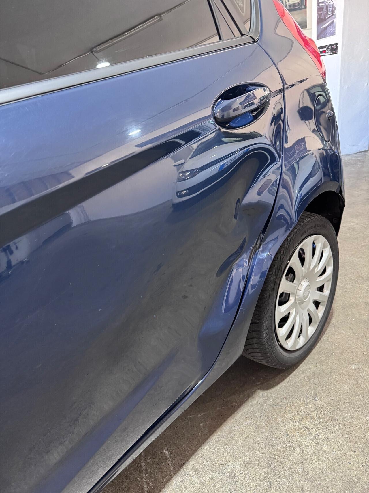 Ford Fiesta 1.5 TDCi 75CV 5 porte Titanium