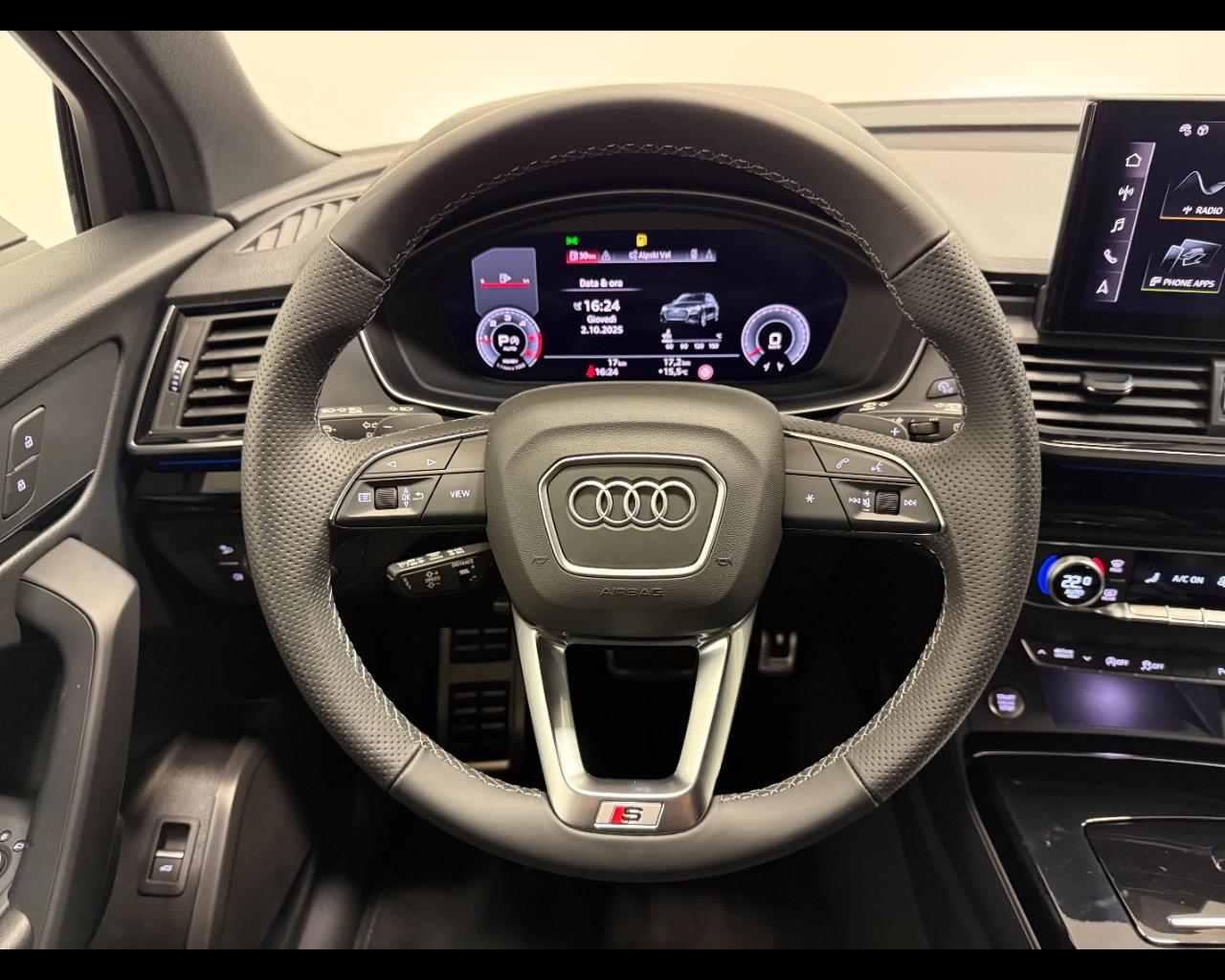 AUDI Q5 40 TDI MHEV QUATTRO S-TRONIC IDENTITY BLACK
