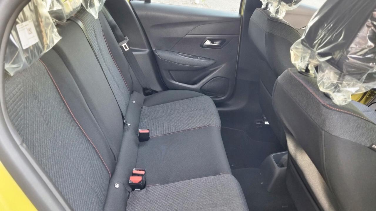 Peugeot 208 1.2 STYLE 100 CV KM ZERO X NEOPATENTATI 6 MARCE