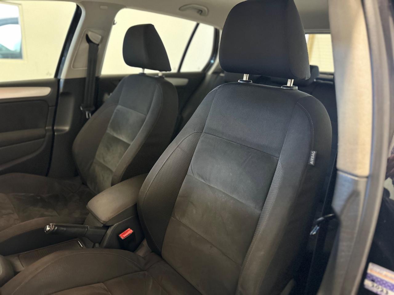 Volkswagen Golf 2.0 TDI 140CV DPF DSG 5p. Highline NEOPATENTATI