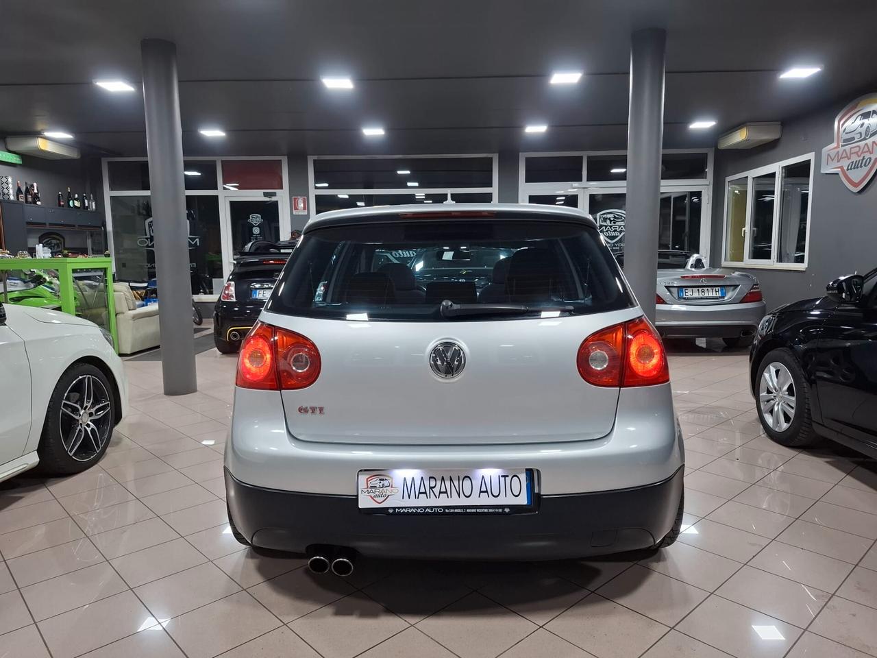 Volkswagen Golf 2.0 16V TFSI GTI