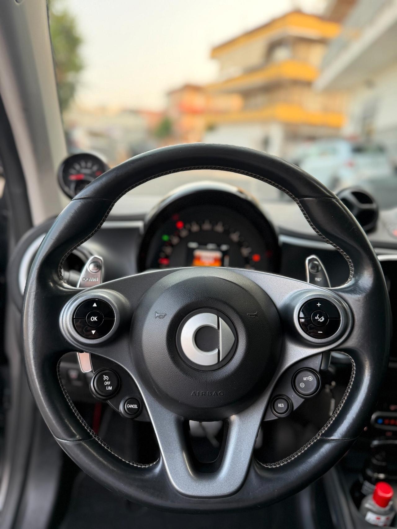 Smart brabus 0.9 110 CV TURBO TWINAMIC EXCLUSIVE