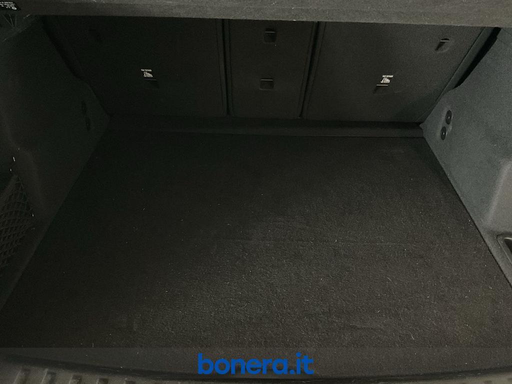 BMW X1 18 d sDrive DCT