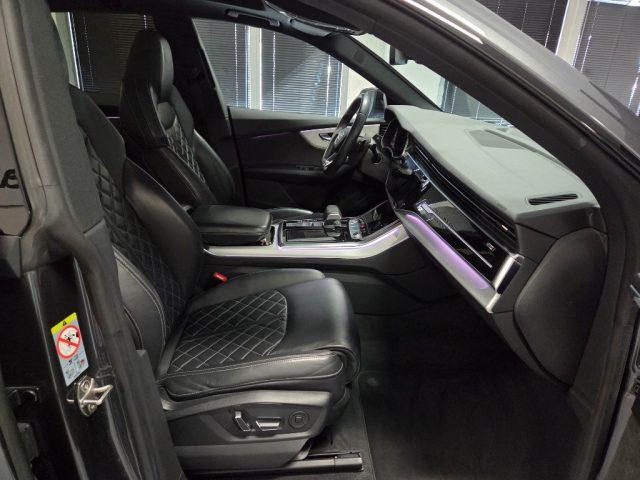 AUDI Q8 55 TFSI quattro Sline IVA ESPOSTA