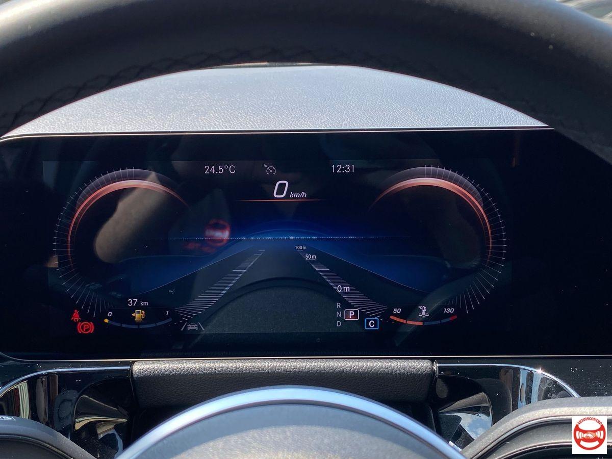 MERCEDES - Classe GLA - 200 d Automatic Sport Plus