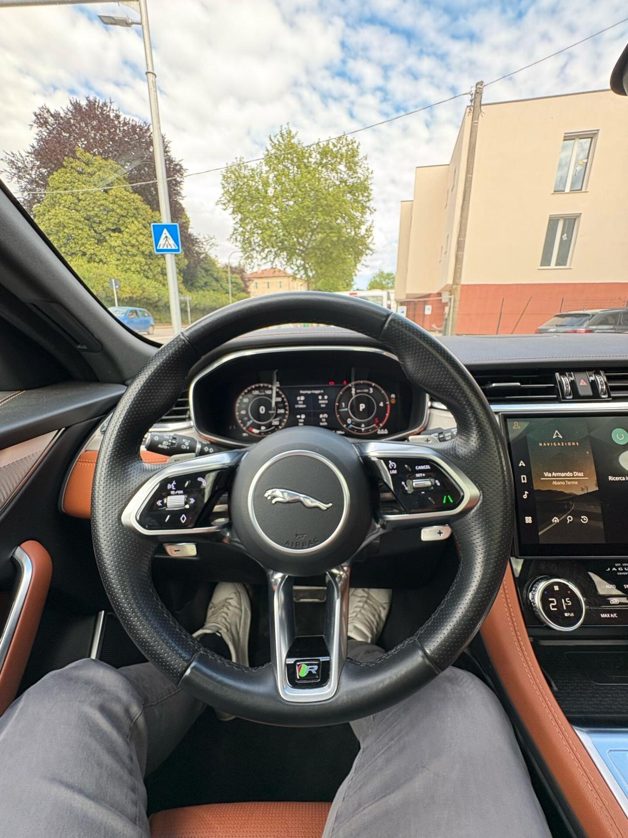 Jaguar F-Pace 2.0 D 204 CV AWD aut. R-Dynamic S