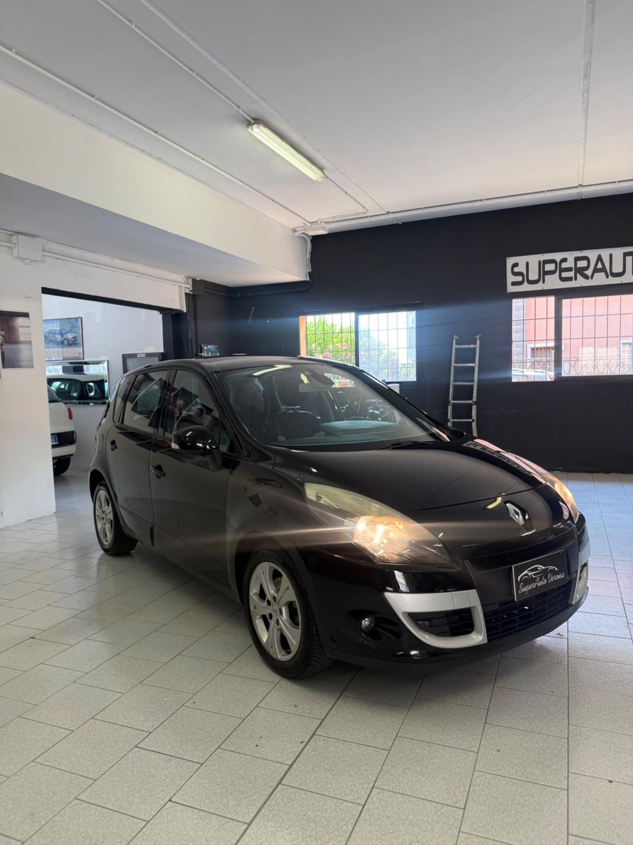 Renault Scenic Scénic X-Mod 1.5 dCi 110CV Luxe