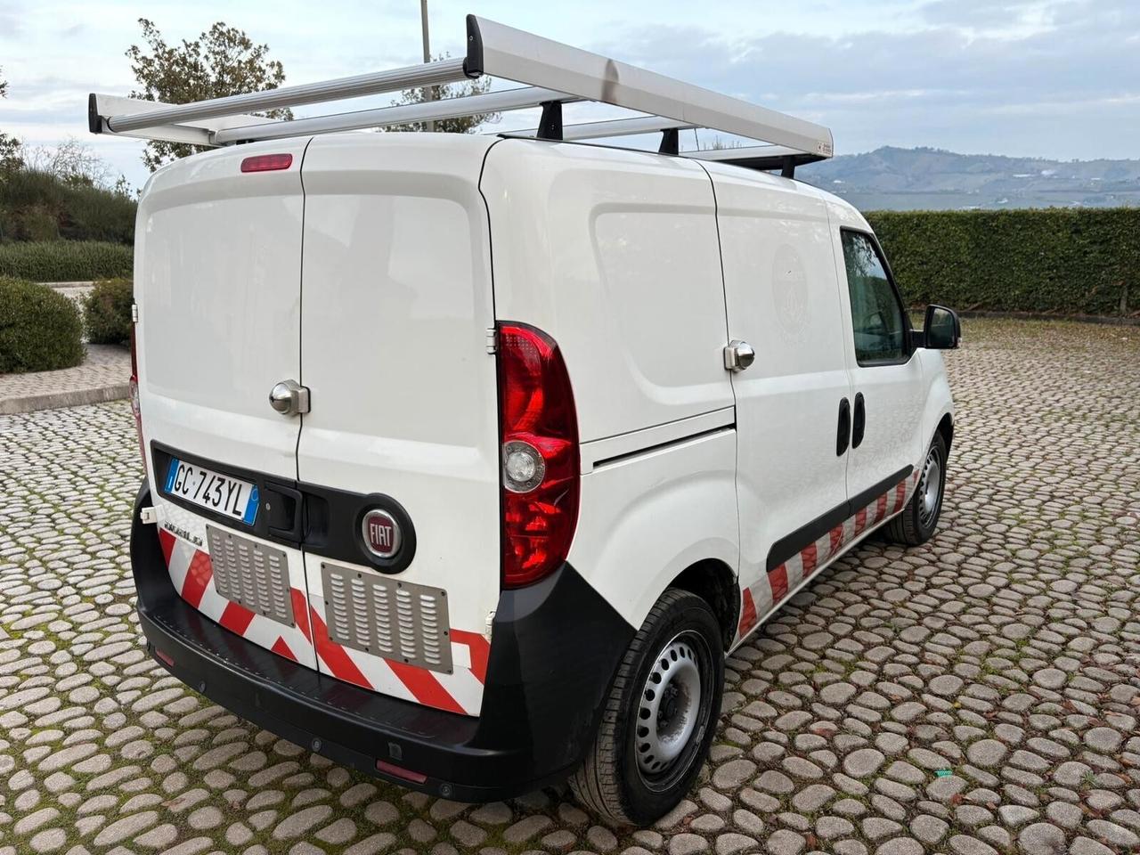 FIAT Doblò 1.4T-Jet All. Prof. corrente 220V -2020