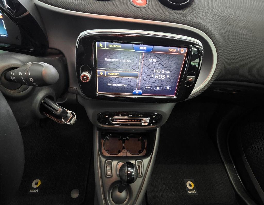 Smart ForTwo EQ elettrica cabrio Passion