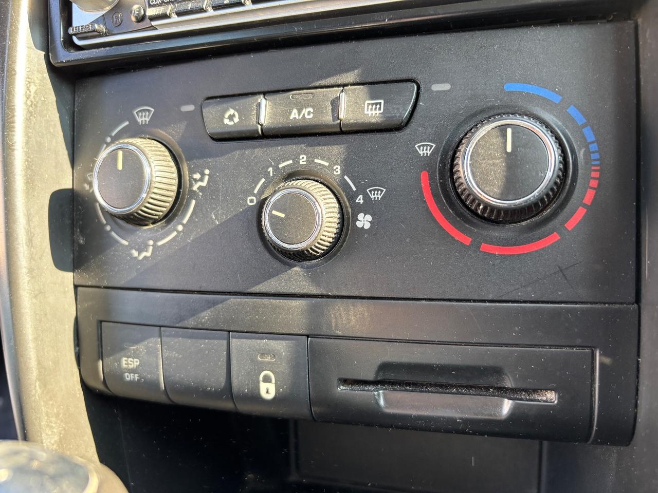 Peugeot 207 1.4 VTi 95CV SW Energie Sport