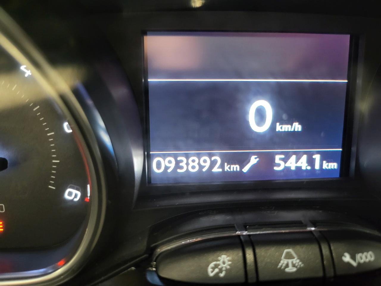 Peugeot 2008 - 1.6 e-HDi 92 CV TETTO PANORAMICO
