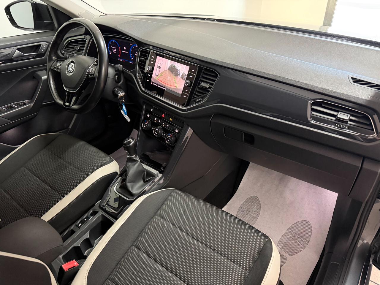 Volkswagen T-Roc 1.6 TDI 116CV SCR R-LINE 17" LED/CAMERA/NAVI