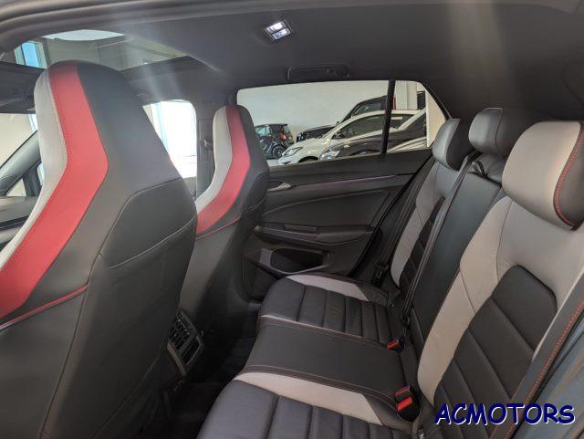 VOLKSWAGEN Golf GTI 2.0 TSI DSG GTI