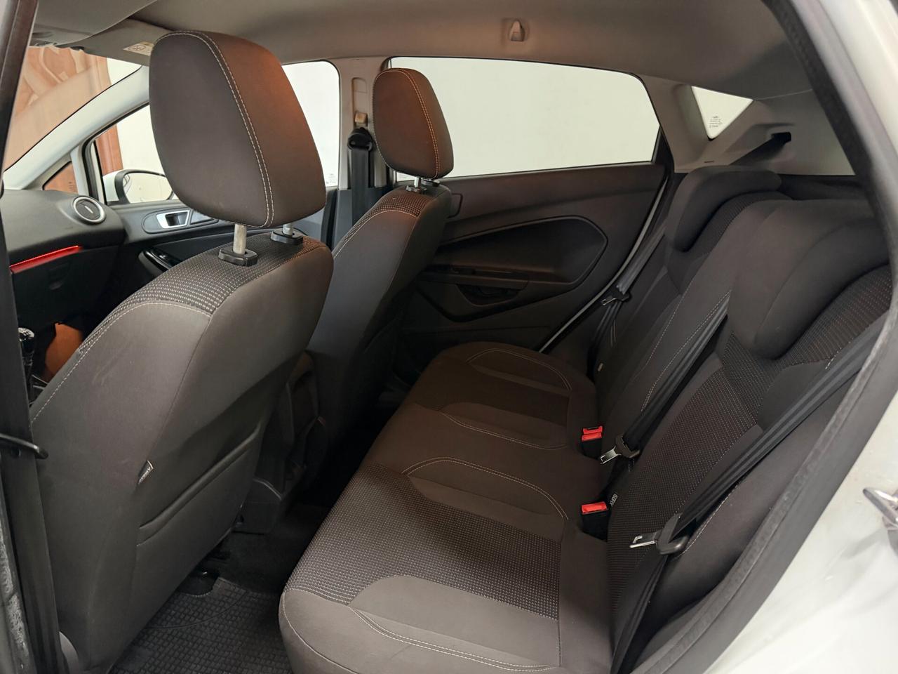 Ford Fiesta 1.4 5p. Bz.- GPL Titanium 12/2016 OK NEOPATENTATI