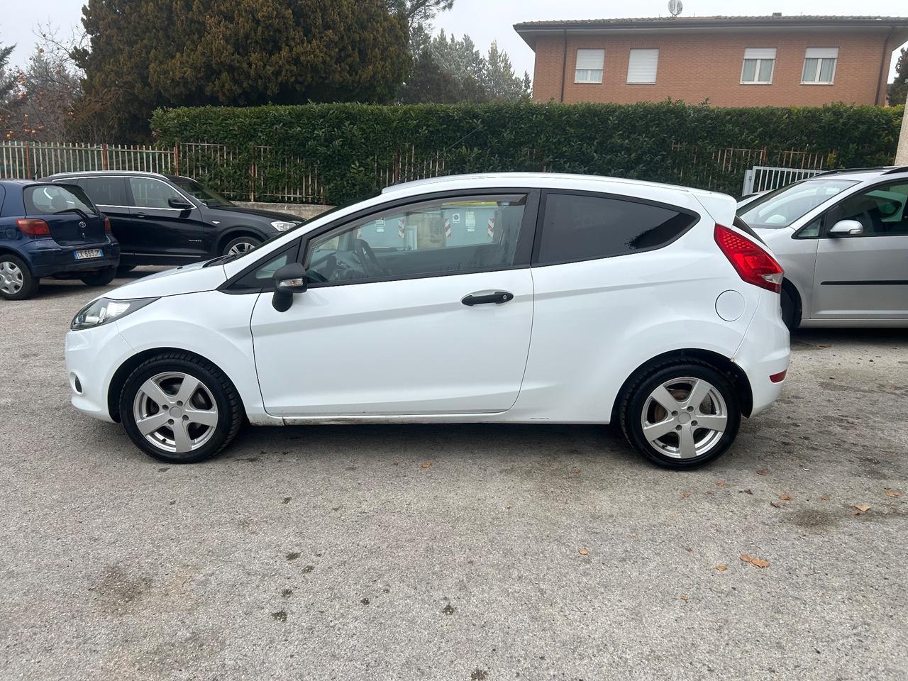 Ford Fiesta 1.4 TDCi 68CV 3 porte Van N1