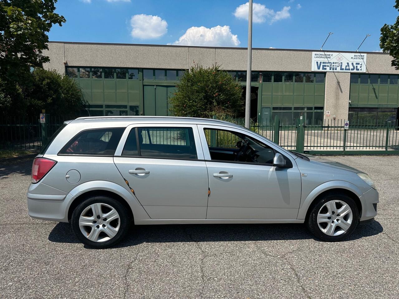 Opel Astra 1.6 16V GPL-TECH Station Wagon Enjoy